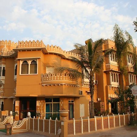 Hotel Pratap Palace Chittorgarh Екстериор снимка